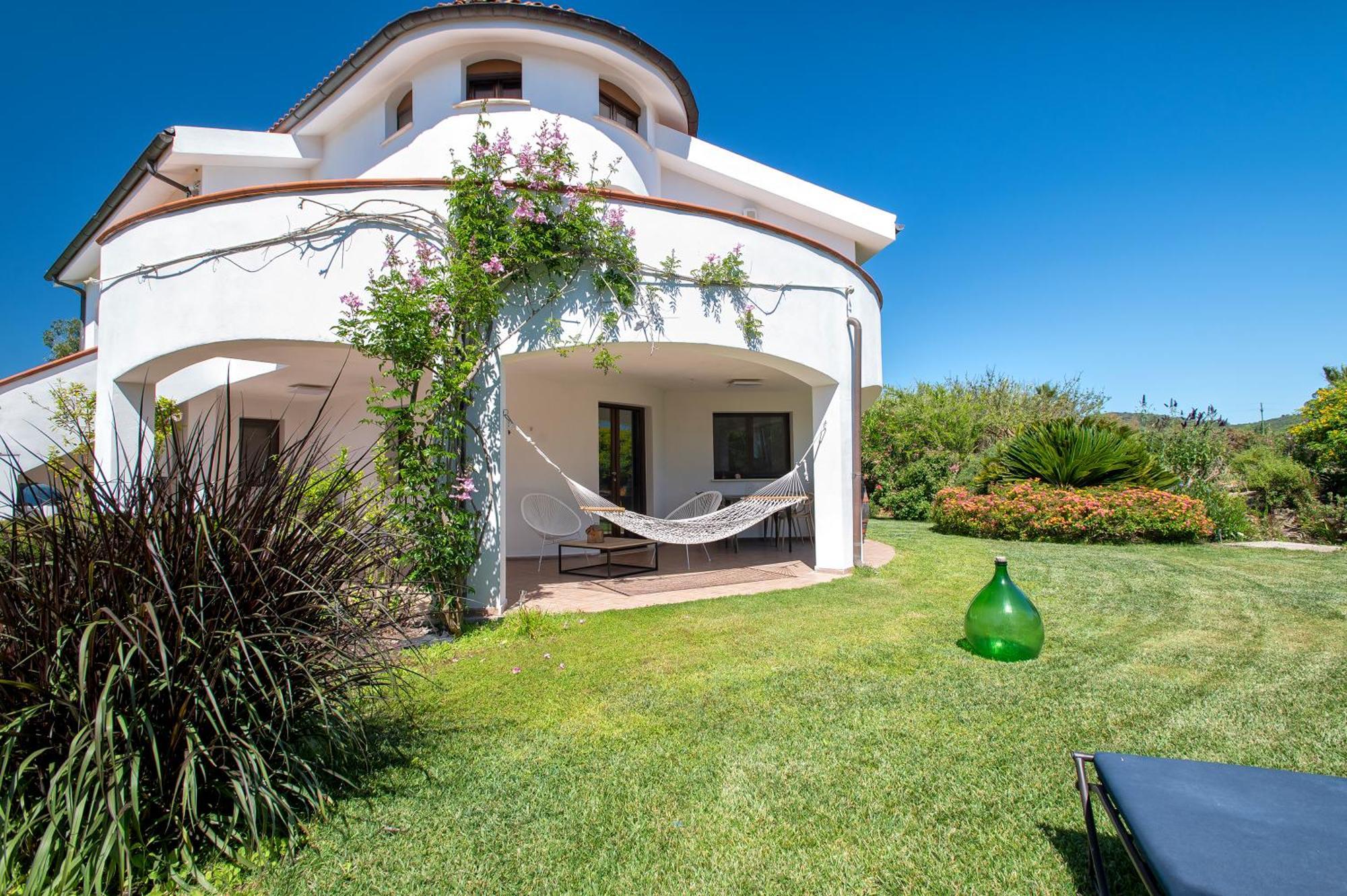 Sardinia Re - Villa Fioretta Flowers Apartments Ольмедо Экстерьер фото